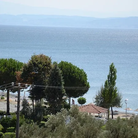 Alojamento de Acomodação e Pequeno-almoço Miray Termal Armutlu